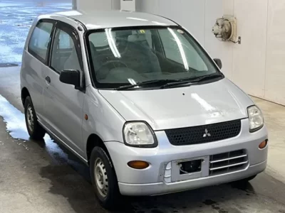 Mitsubishi MINICA