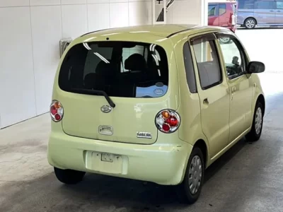 Daihatsu MOVE LATTE