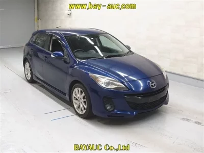 Mazda AXELA