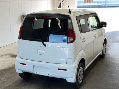 Suzuki MRWAGON