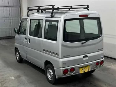 Mitsubishi MINICAB VAN