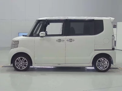 Honda N BOX PLUS
