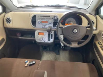 Suzuki MRWAGON
