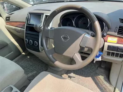 Nissan PRESAGE