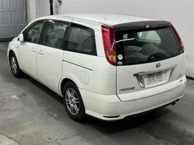 Nissan PRESAGE