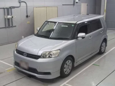 Toyota COROLLA RUMION