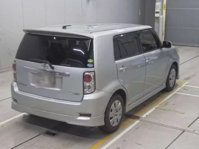 Toyota COROLLA RUMION