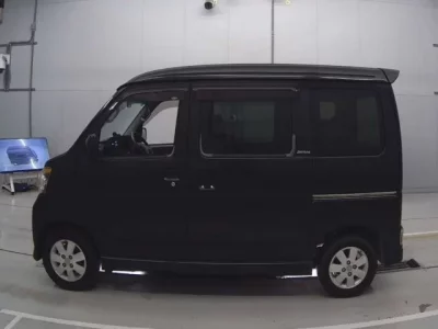 Daihatsu Atrai Wagon