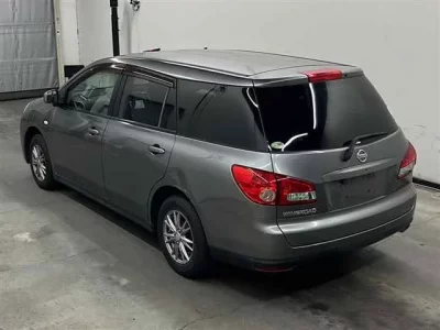 Nissan WINGROAD