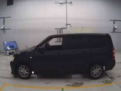 Toyota SUCCEED