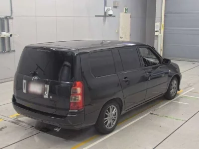 Toyota SUCCEED