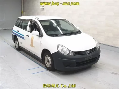 Nissan AD
