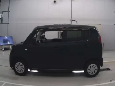 Suzuki MRWAGON