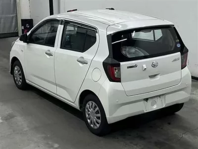 Daihatsu MIRA E S
