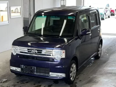 Toyota PIXIS SPACE
