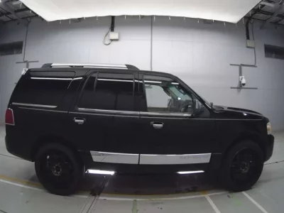 Ford LINCOLN NAVIGATOR