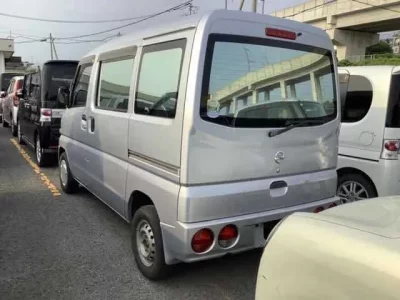 Nissan CLIPPER VAN