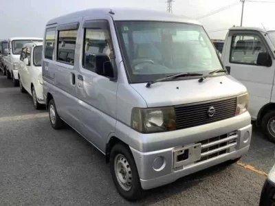 Nissan CLIPPER VAN