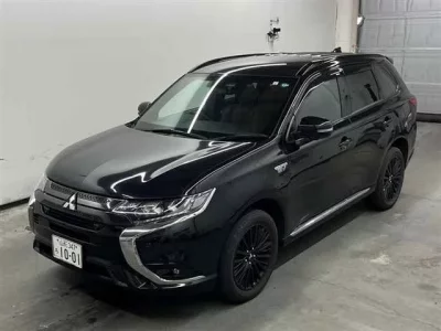 Mitsubishi OUTLANDER PHEV