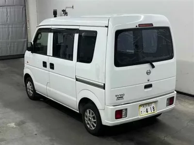 Nissan CLIPPER VAN