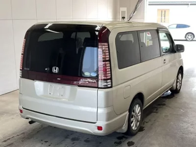 Honda STEP WAGON