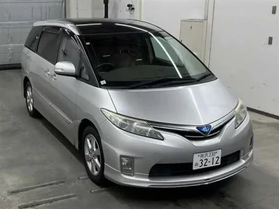 Toyota ESTIMA HYBRID