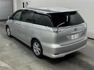 Toyota ESTIMA HYBRID