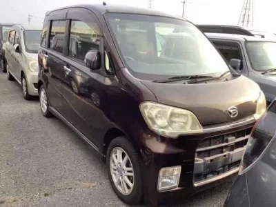 Daihatsu TANTO EXE