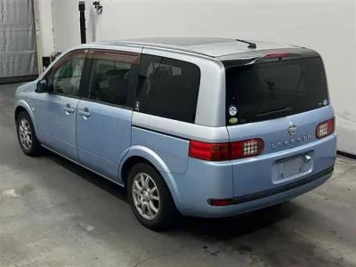 Nissan LAFESTA