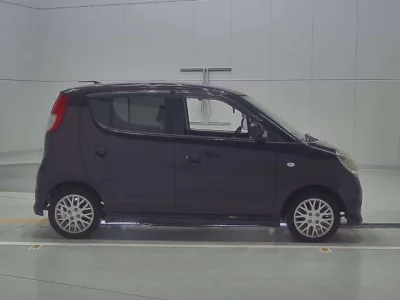Suzuki MRWAGON