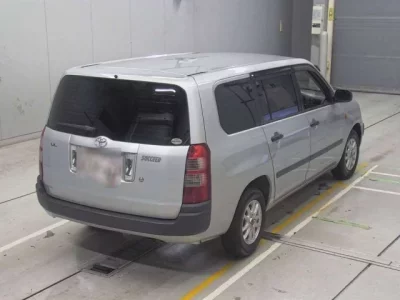 Toyota SUCCEED
