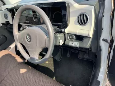 Suzuki MRWAGON