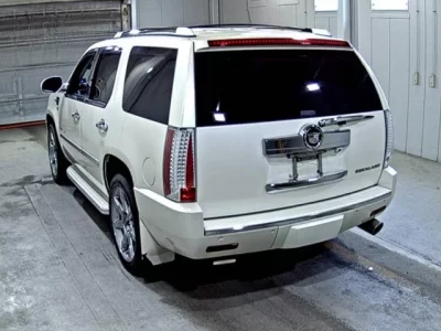 GM CADILLAC ESCALADE