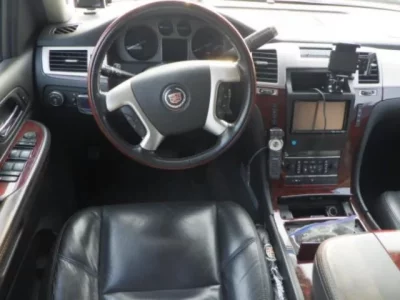 GM CADILLAC ESCALADE
