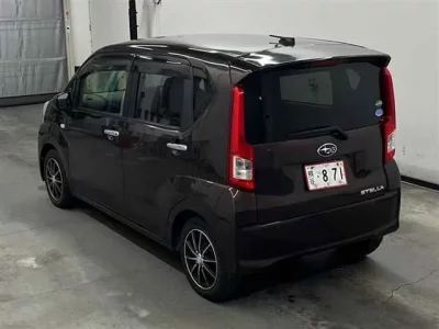 Subaru STELLA