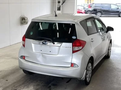 Subaru TREZIA