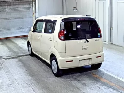 Suzuki MRWAGON