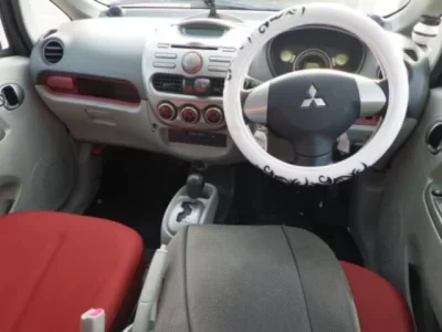 Mitsubishi I