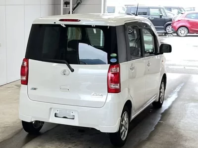 Daihatsu TANTO EXE