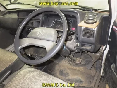 Mazda BONGO BRAWNY TRUCK