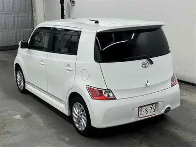 Toyota BB