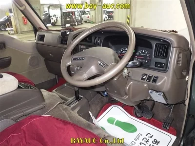 Nissan HOMY CORCH