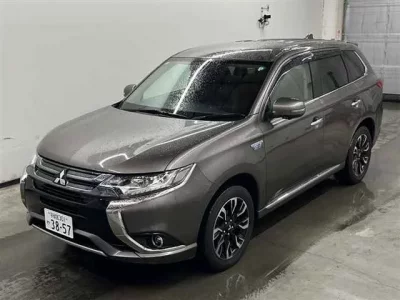 Mitsubishi OUTLANDER PHEV