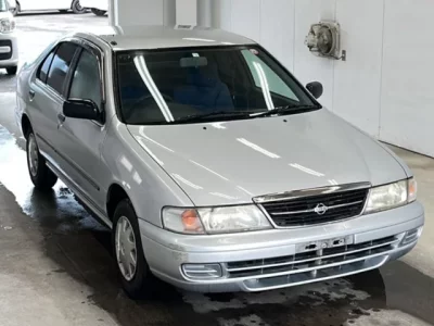 Nissan SUNNY