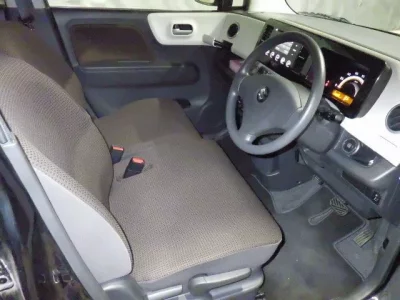 Suzuki MRWAGON