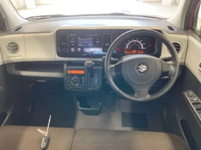 Suzuki MRWAGON