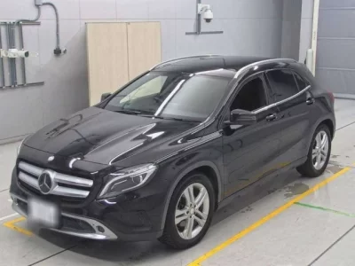 Mercedes-Benz GLA CLASS