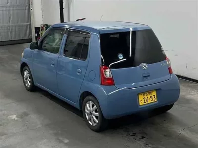 Daihatsu Esse