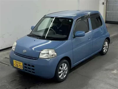 Daihatsu Esse