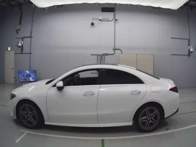 Mercedes-Benz CLA CLASS